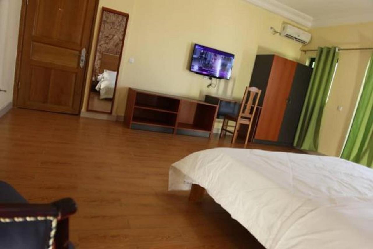 Cityzen Hotel Duala Zewnętrze zdjęcie